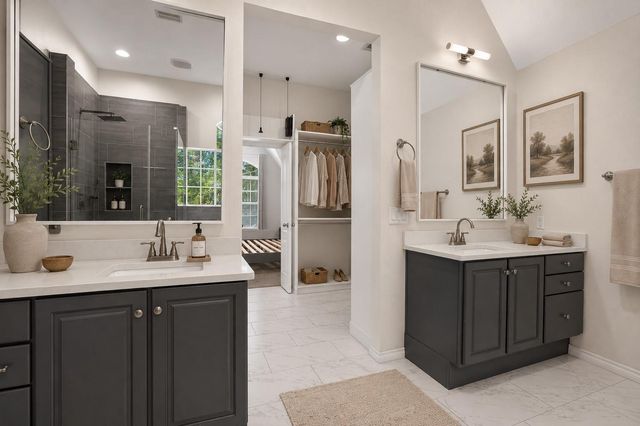 19 Heather Wisp, The Woodlands, TX 77381