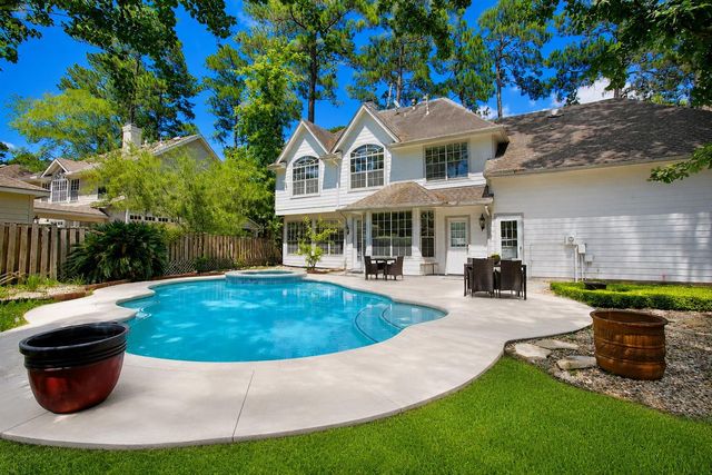 19 Heather Wisp, The Woodlands, TX 77381