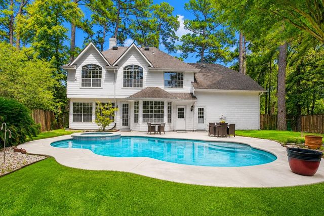 19 Heather Wisp, The Woodlands, TX 77381