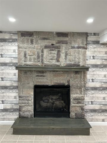 61 Natick Street, Staten Island, NY 10306