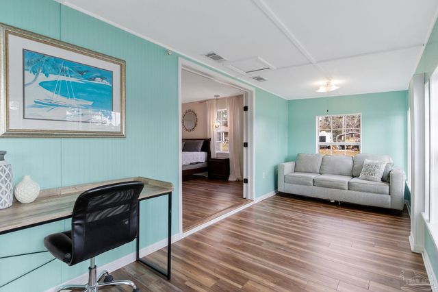 2750 Mercado Dr, Pensacola, FL 32507