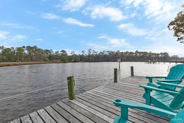 2750 Mercado Dr, Pensacola, FL 32507