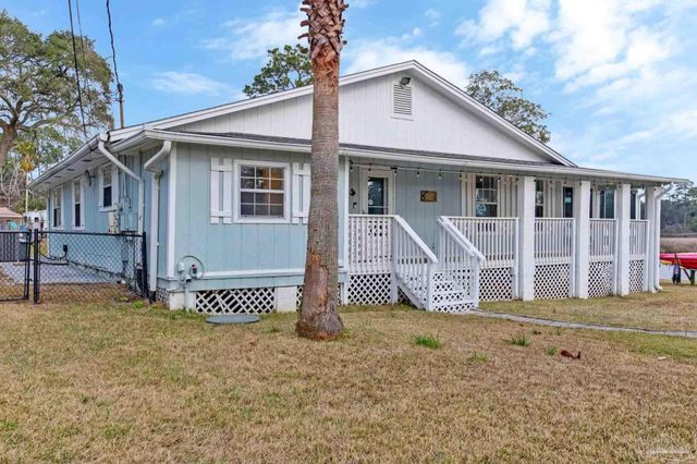 2750 Mercado Dr, Pensacola, FL 32507