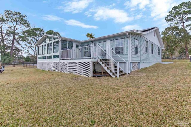 2750 Mercado Dr, Pensacola, FL 32507