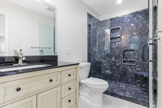 2750 Mercado Dr, Pensacola, FL 32507