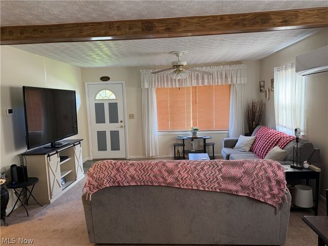 6056 Ivan Road, Ashtabula, OH 44004