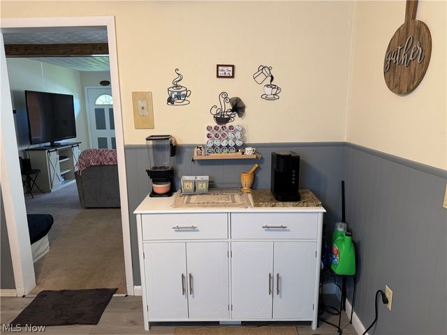6056 Ivan Road, Ashtabula, OH 44004