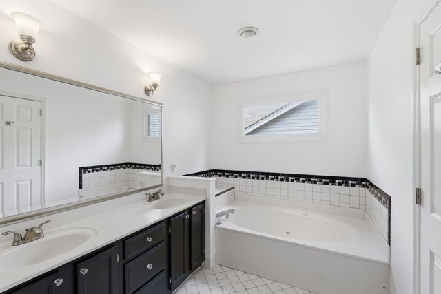 913 Magnolia Ct, W, Nashville, TN 37221