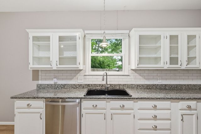 913 Magnolia Ct, W, Nashville, TN 37221