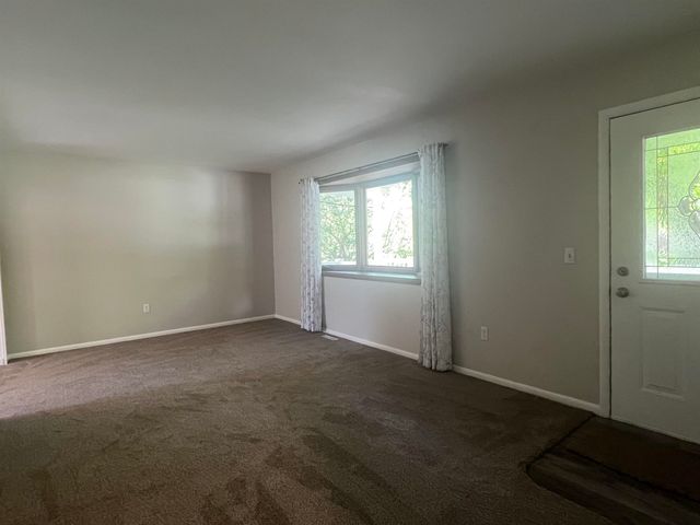 319 Campbell Street, Beaverton, MI 48612