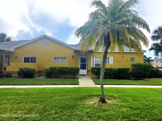 1420 Malibu Circle NE, 101, Palm Bay, FL 32905