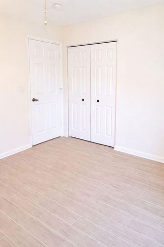 231 Preserve Court, Royal Palm Beach, FL 33411