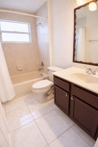 231 Preserve Court, Royal Palm Beach, FL 33411