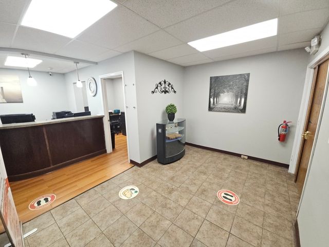 455 E MAIN Street, East Dundee, IL 60118