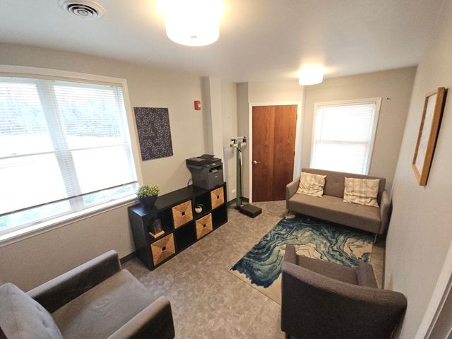 455 E MAIN Street, East Dundee, IL 60118