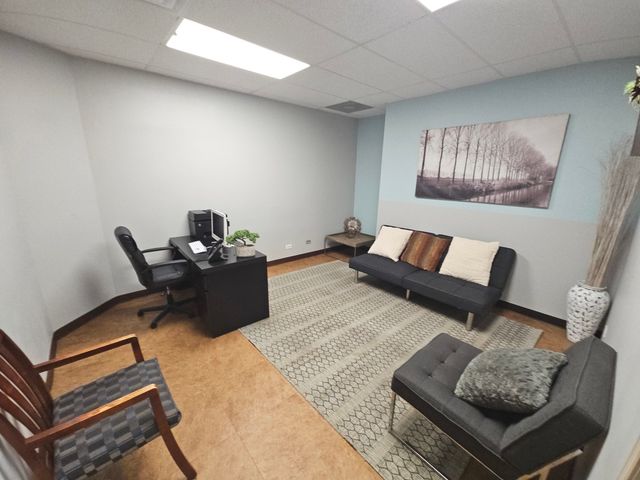 455 E MAIN Street, East Dundee, IL 60118