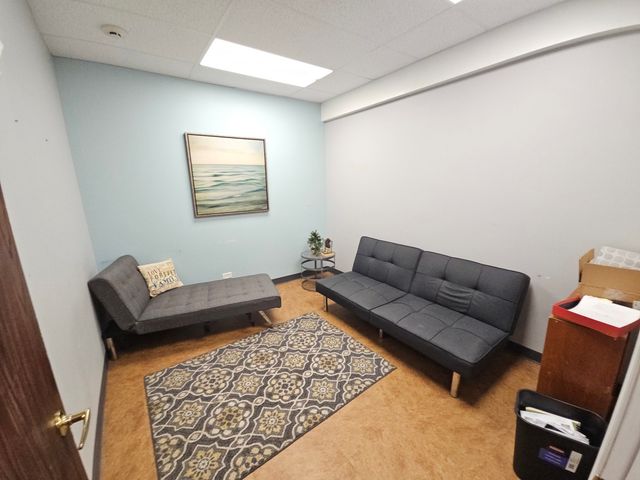 455 E MAIN Street, East Dundee, IL 60118