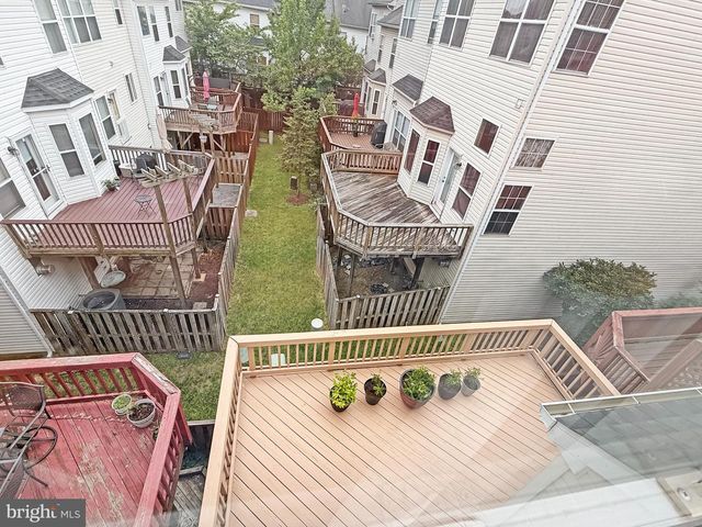 2535 JAMES MONROE CIR, Herndon, VA 20171