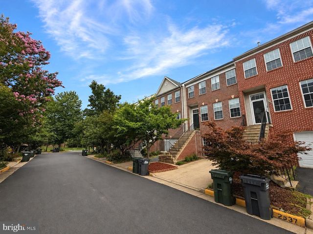2535 JAMES MONROE CIR, Herndon, VA 20171