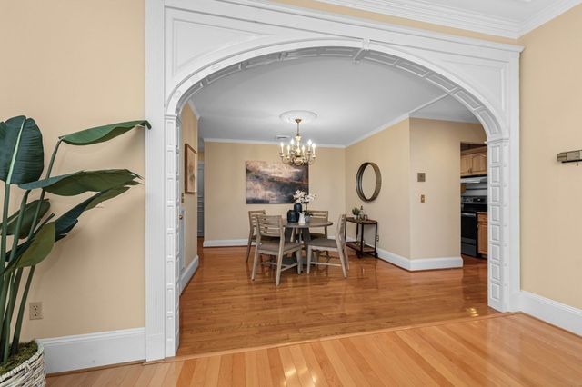 403 Marlborough St 9, Boston, MA 02115