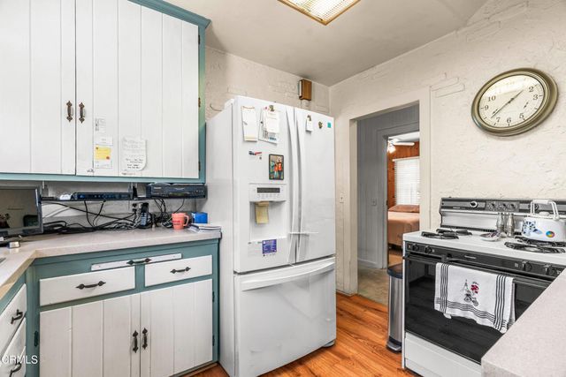 861 Monterey Road, Glendale, CA 91206