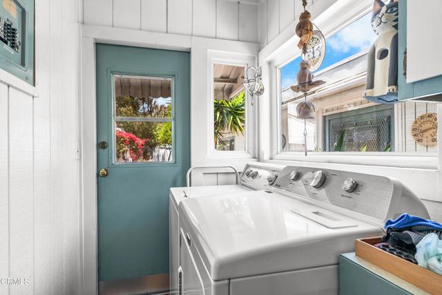 861 Monterey Road, Glendale, CA 91206