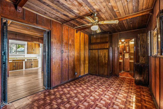 861 Monterey Road, Glendale, CA 91206