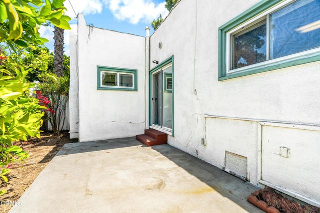 861 Monterey Road, Glendale, CA 91206