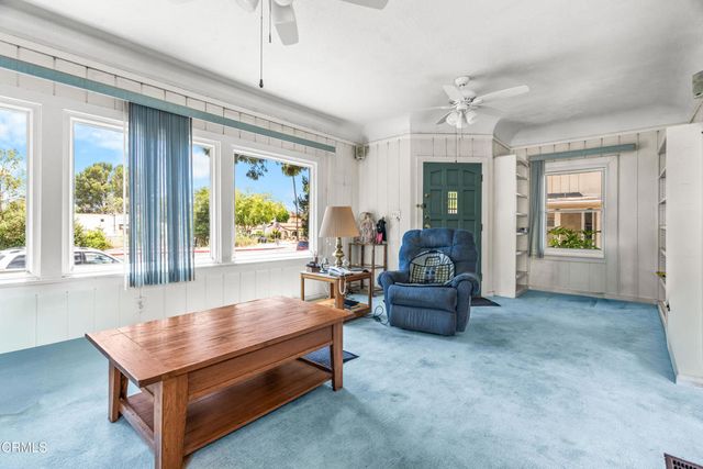 861 Monterey Road, Glendale, CA 91206
