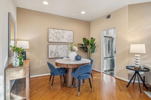 2520 2520 Beach Head Way, Richmond, CA 94804