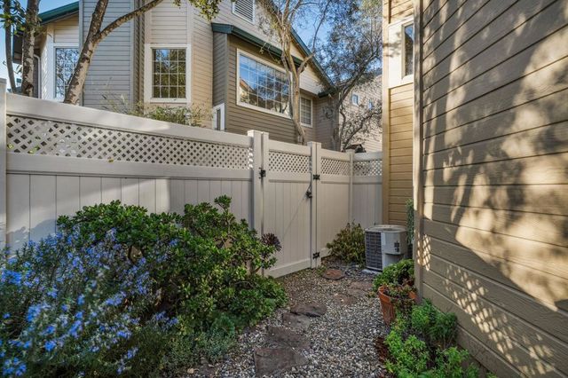 2520 2520 Beach Head Way, Richmond, CA 94804