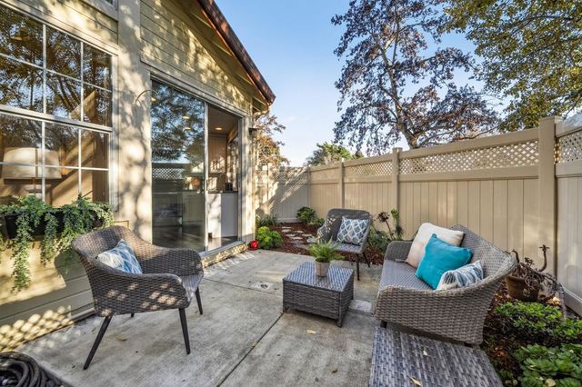 2520 2520 Beach Head Way, Richmond, CA 94804