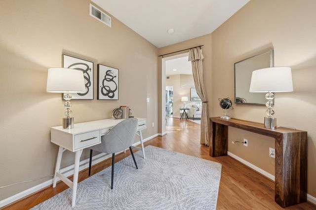 2520 2520 Beach Head Way, Richmond, CA 94804