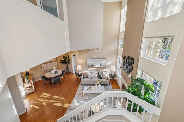 2520 2520 Beach Head Way, Richmond, CA 94804