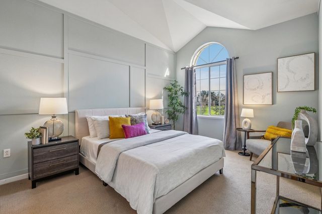 2520 2520 Beach Head Way, Richmond, CA 94804