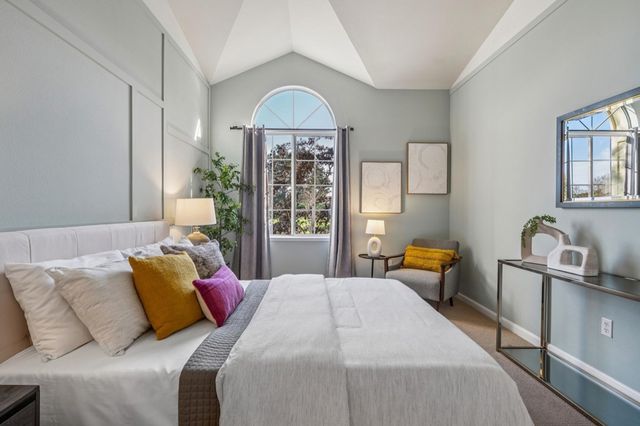 2520 2520 Beach Head Way, Richmond, CA 94804