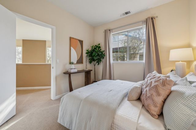 2520 2520 Beach Head Way, Richmond, CA 94804