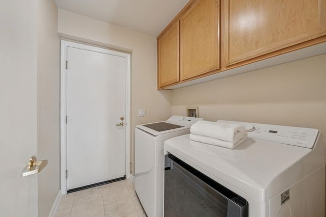 2520 2520 Beach Head Way, Richmond, CA 94804