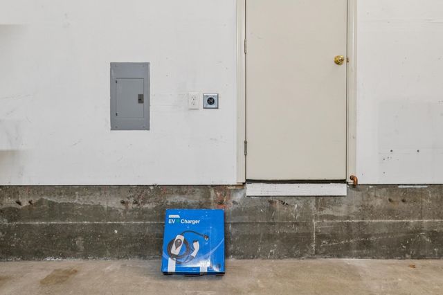 2520 2520 Beach Head Way, Richmond, CA 94804