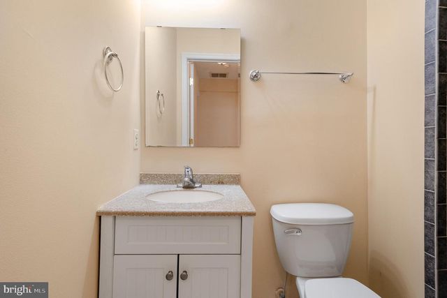 1123 W LOMBARD ST, Baltimore, MD 21223