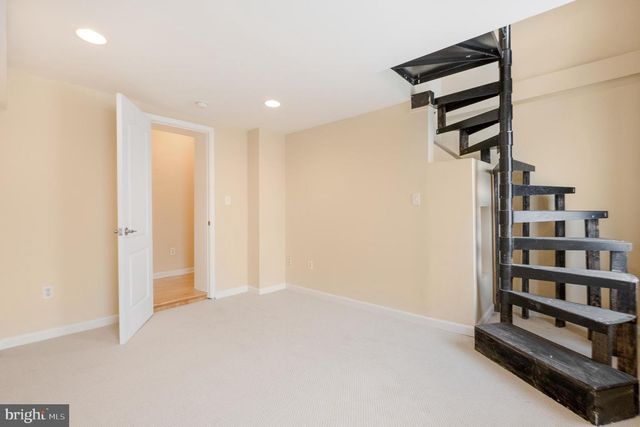 1123 W LOMBARD ST, Baltimore, MD 21223