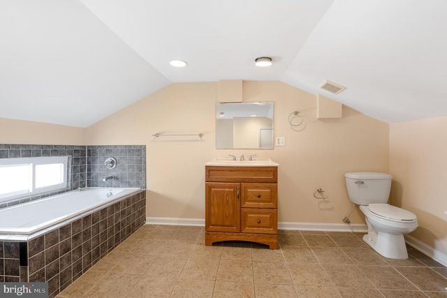 1123 W LOMBARD ST, Baltimore, MD 21223