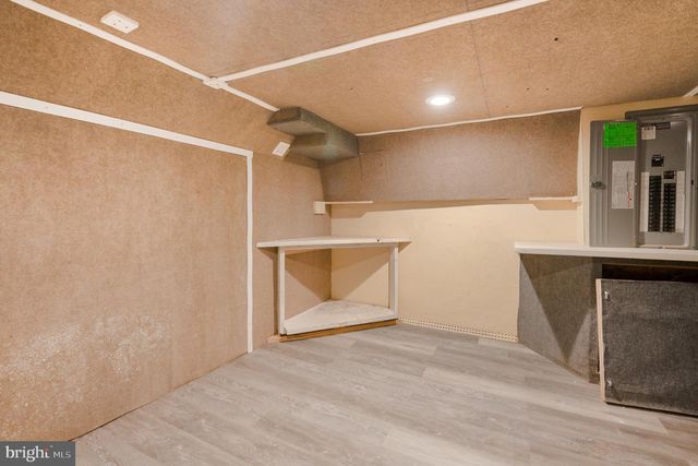 1123 W LOMBARD ST, Baltimore, MD 21223