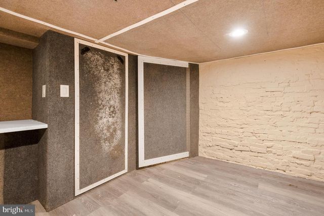 1123 W LOMBARD ST, Baltimore, MD 21223