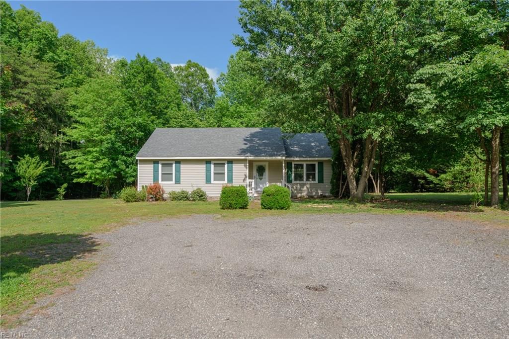 2800 Shell RD, Gloucester, VA 23061