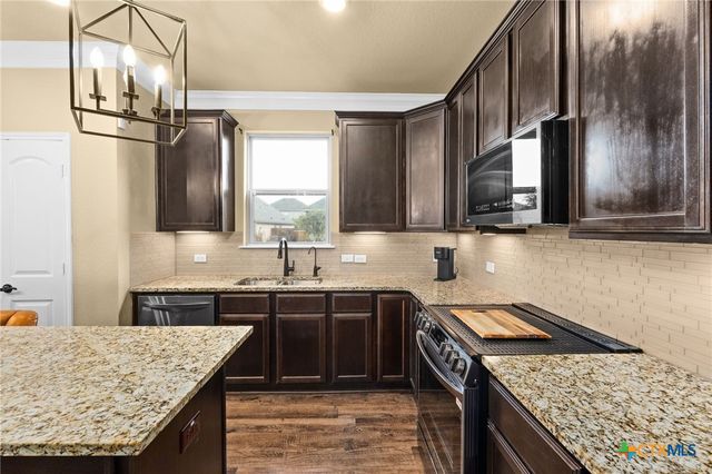 7804 Dominik Drive, Temple, TX 76502