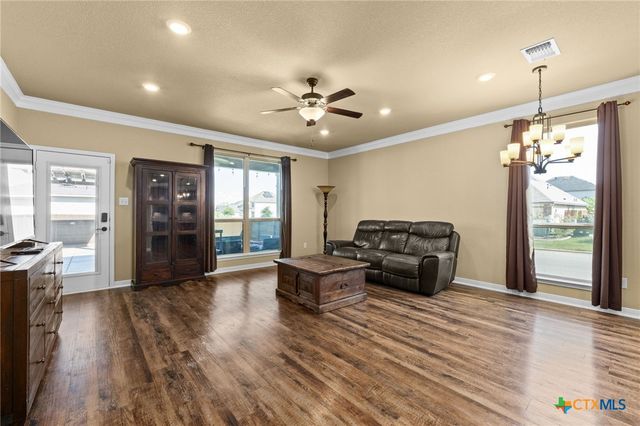 7804 Dominik Drive, Temple, TX 76502