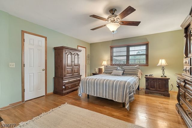 279 Madison Hill Rd, Clark Twp., NJ 07066