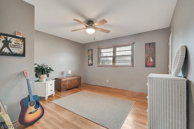 279 Madison Hill Rd, Clark Twp., NJ 07066