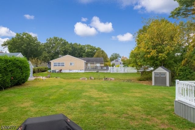 279 Madison Hill Rd, Clark Twp., NJ 07066